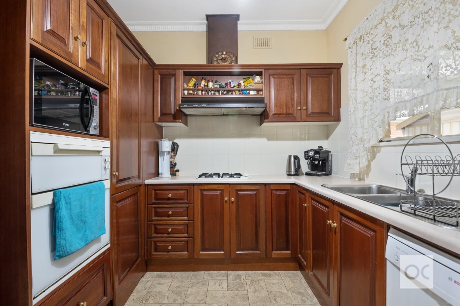 5 Roma Grove, Campbelltown - Thumbnail 2