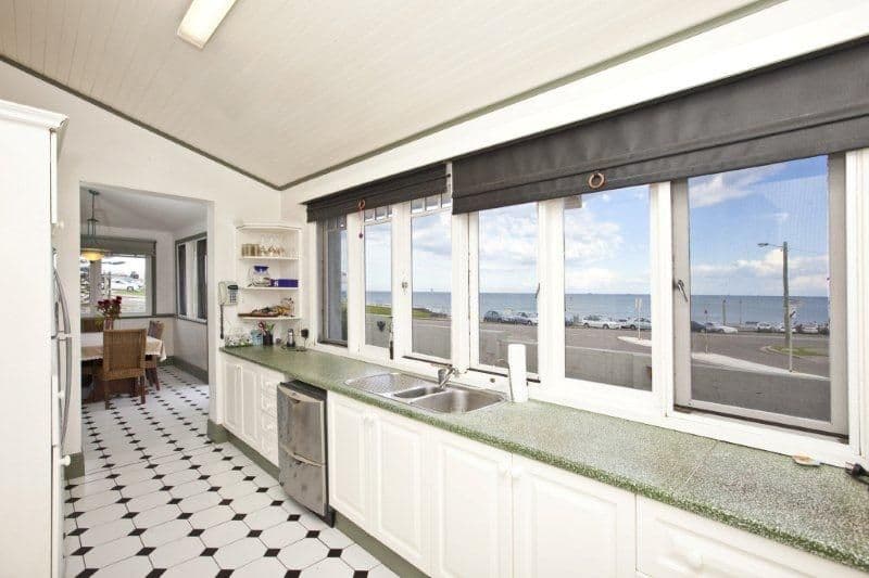 2 Bar Beach Avenue, BAR BEACH NSW 2300, Bar Beach - Thumbnail 3