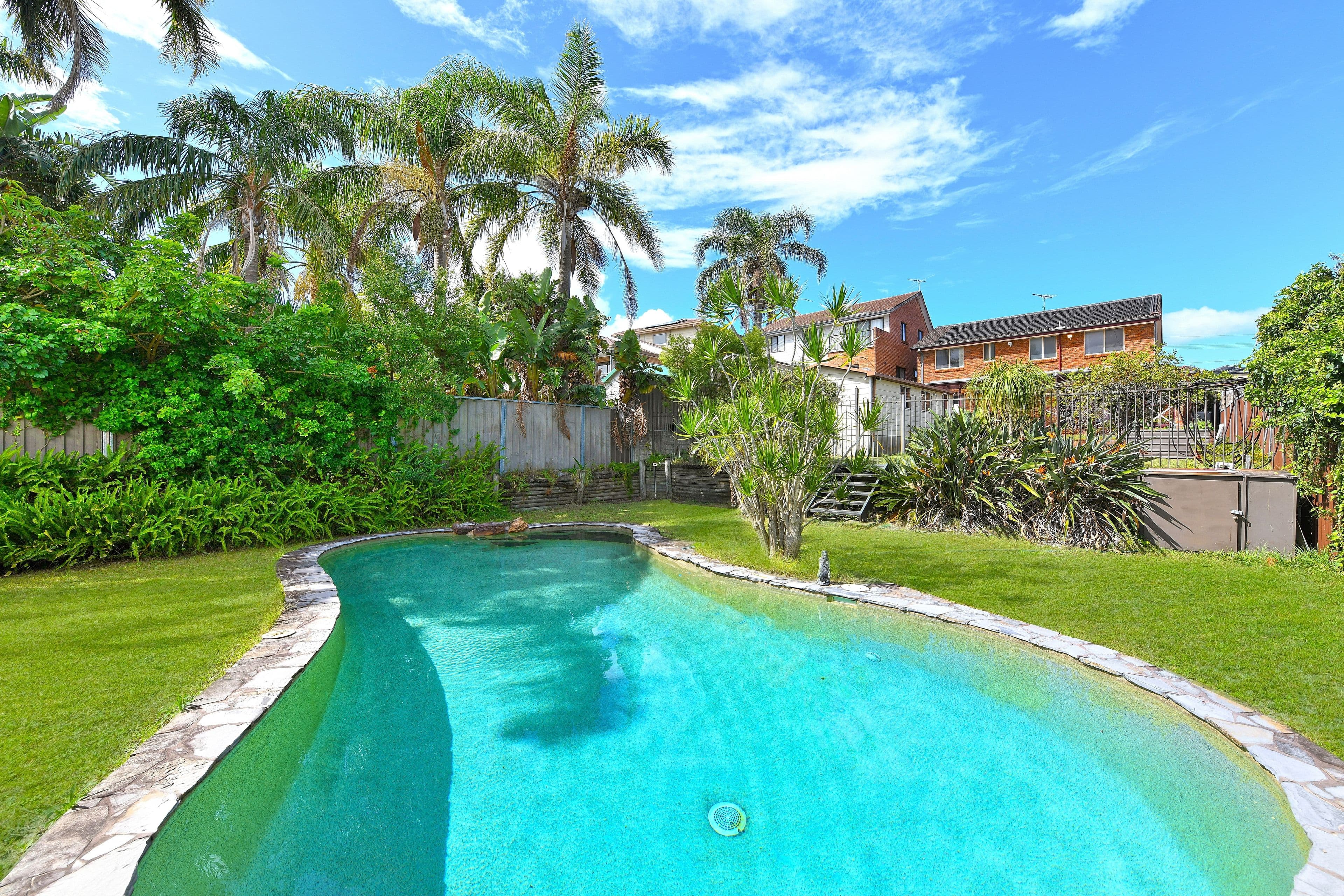 32 Phoebe Way, Gleneagle QLD 4285, Gleneagle - Thumbnail 2