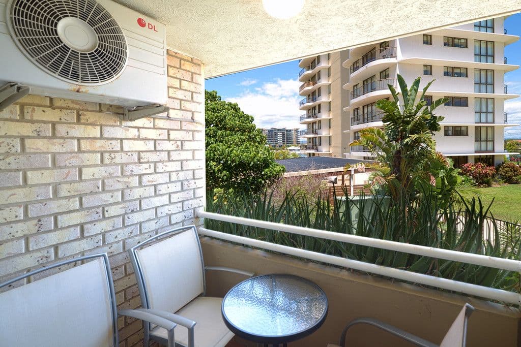 43 Cypress Avenue, Surfers Paradise QLD 4217, Surfers Paradise - Thumbnail 2