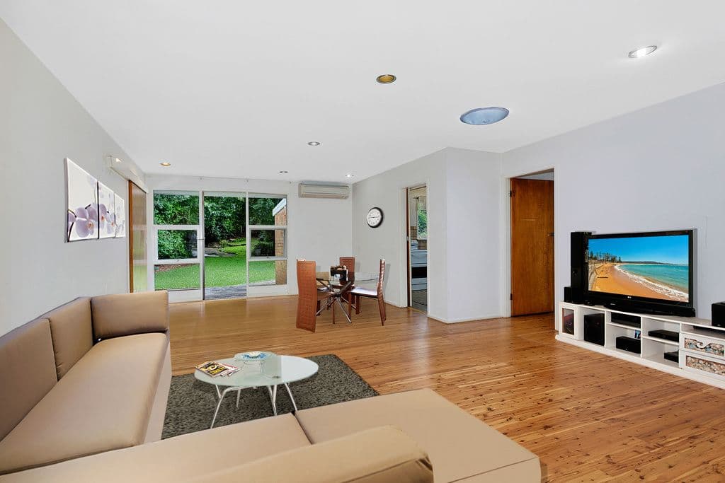 3 Larne Place, Killarney Heights - Thumbnail 2