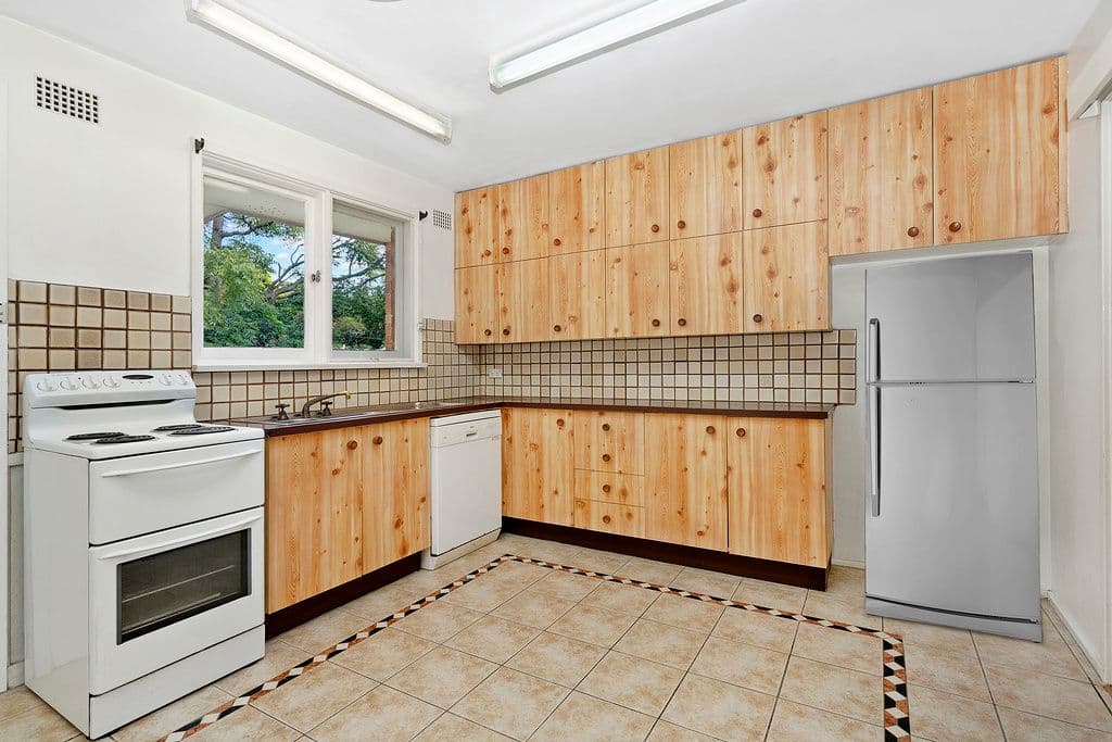 3 Larne Place, Killarney Heights - Thumbnail 3