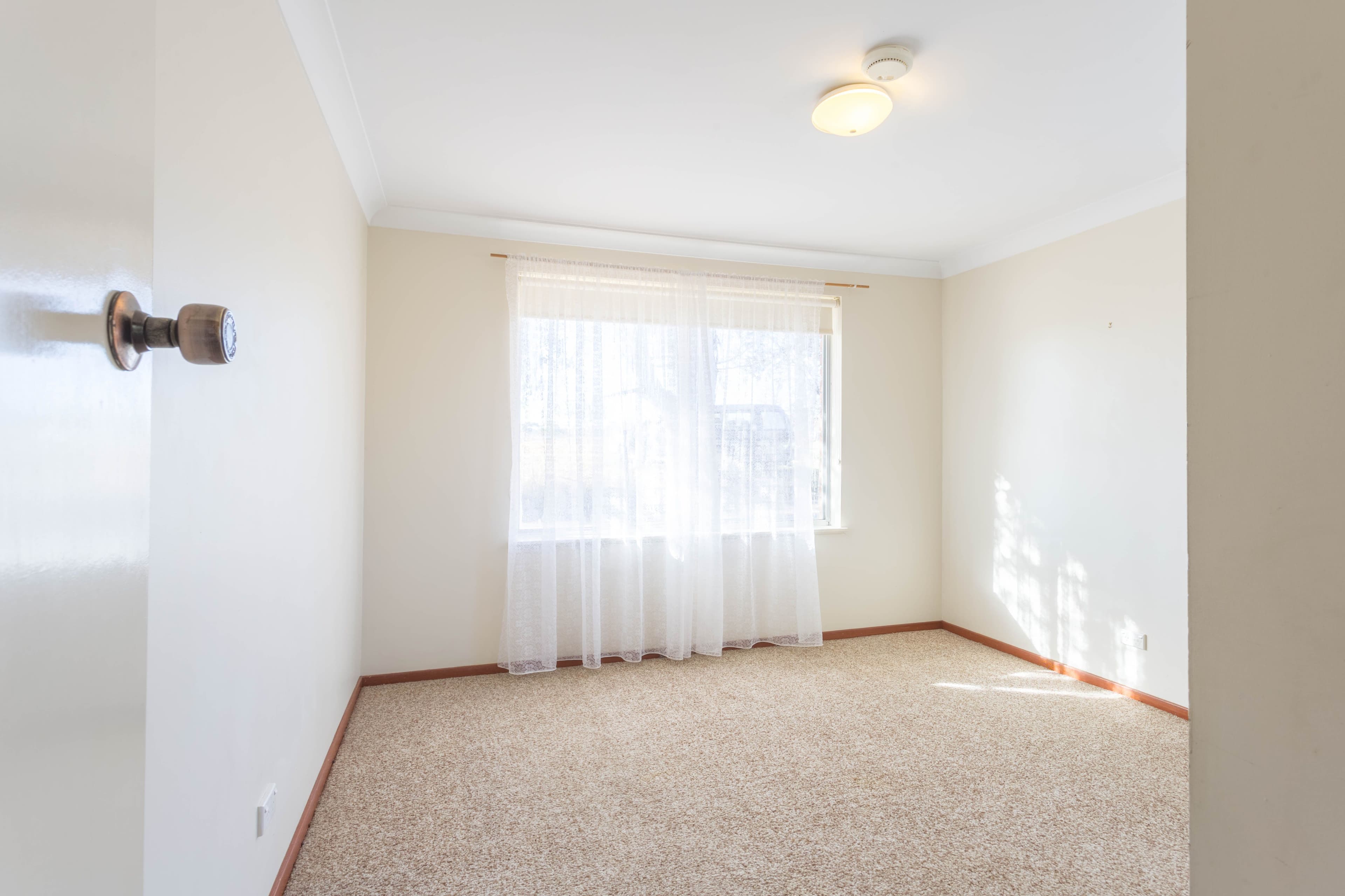 11 Torulosa Way, Orange - Thumbnail 6