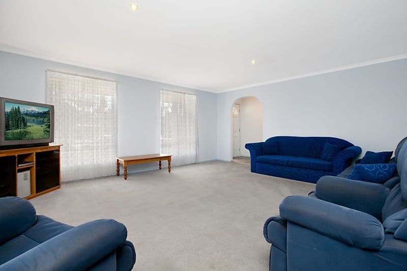 19 Fairleigh Avenue, MODBURY NORTH SA 5092, Modbury North - Thumbnail 2