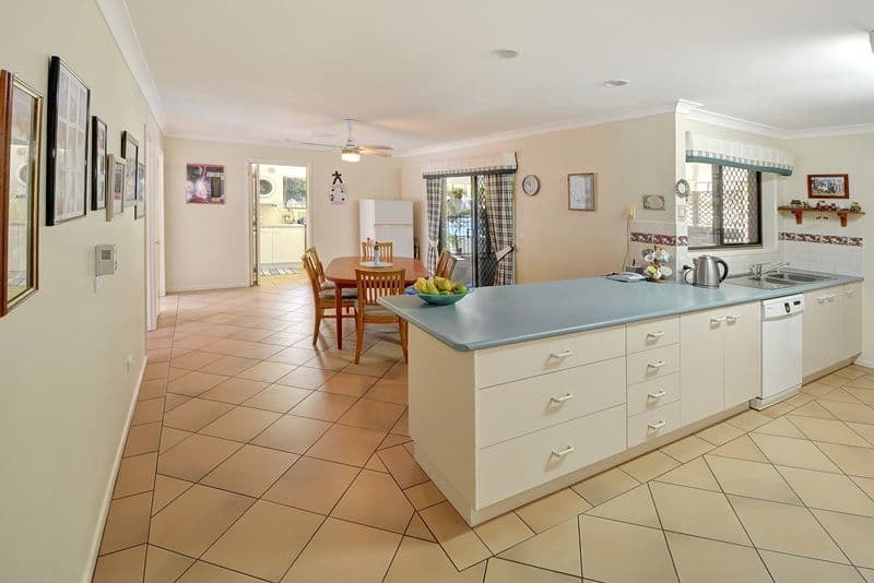 32 Casuarina Drive, LITTLE MOUNTAIN QLD 4551, Little Mountain - Thumbnail 3