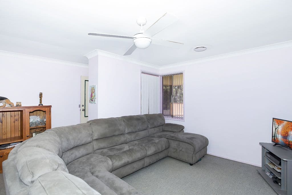 136 Lawson Road, Macquarie Hills NSW 2285, Macquarie Hills - Thumbnail 3