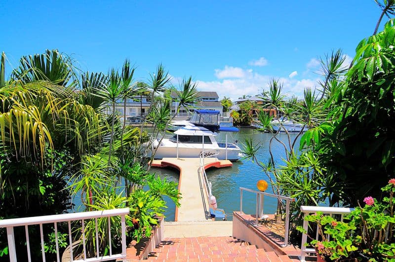92 Lae Drive, RUNAWAY BAY QLD 4216, Runaway Bay - Thumbnail 2