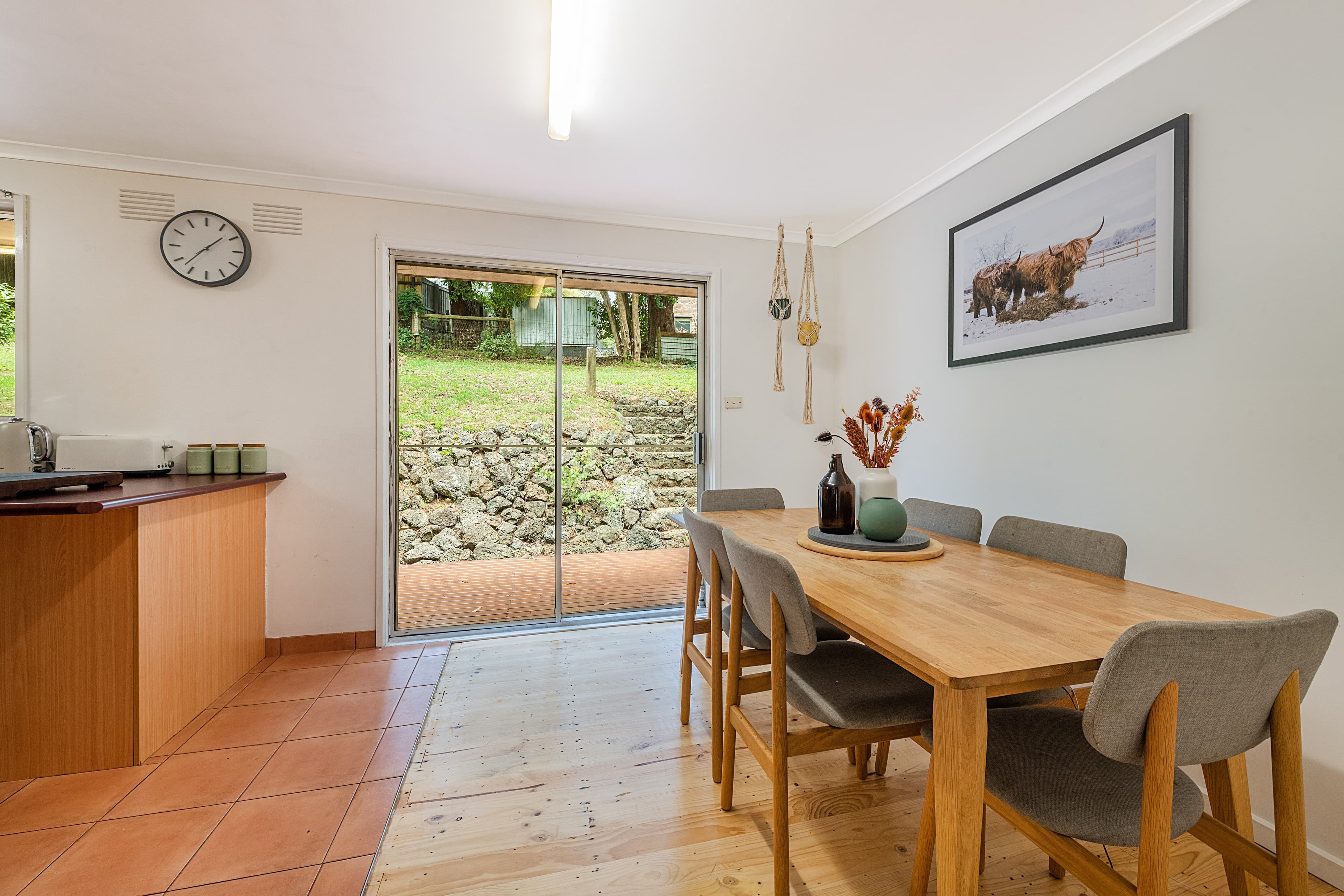 22 Neville Street, Cockatoo VIC 3781, Cockatoo - Thumbnail 3