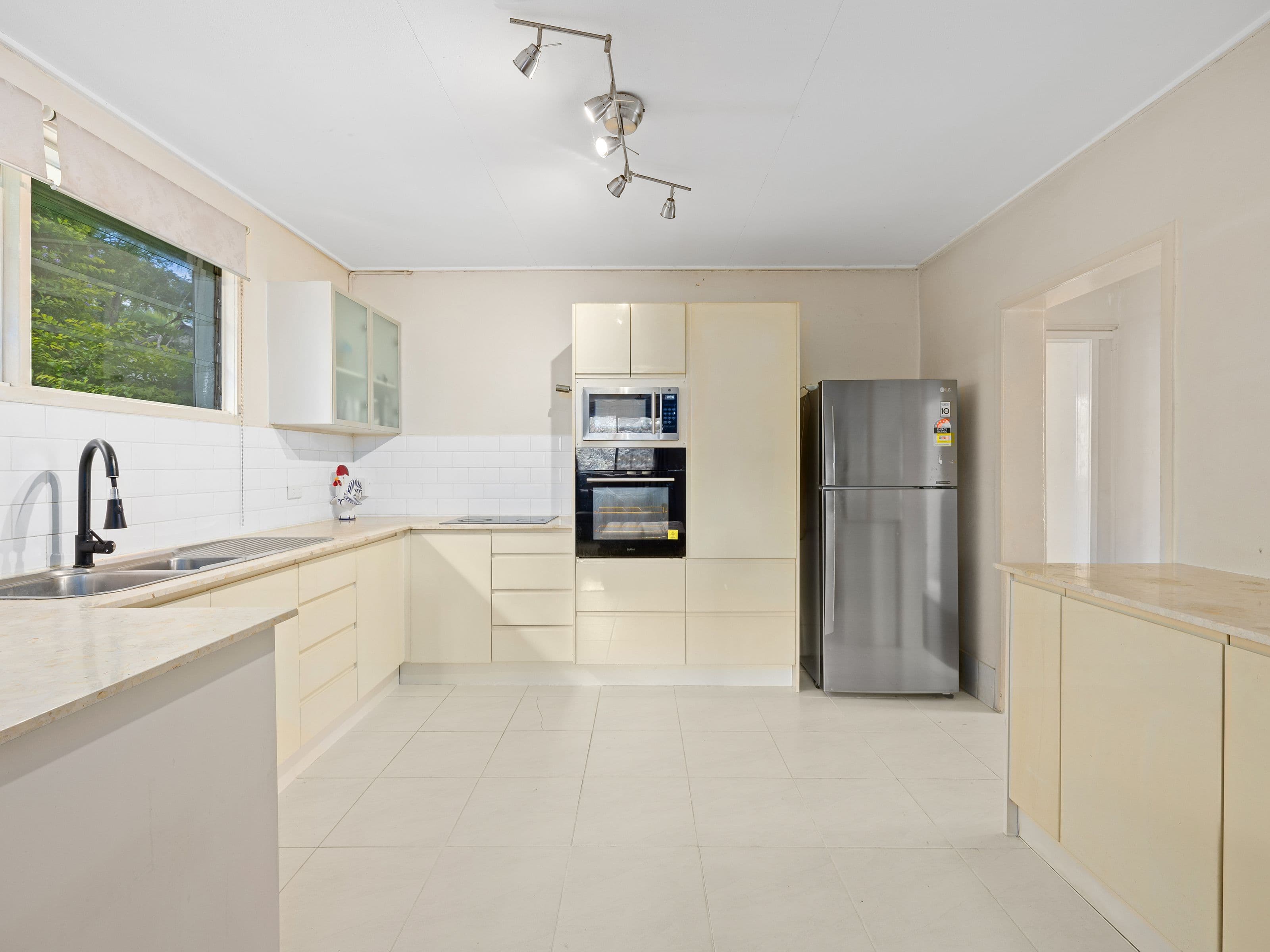 192 Dowding Street, Oxley QLD 4075, Oxley - Thumbnail 5