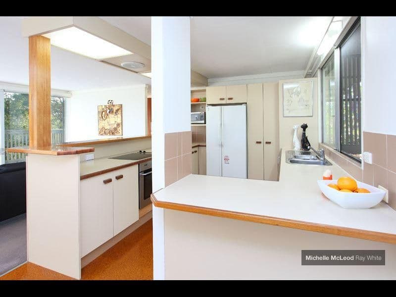 89 Moordale Street, CHAPEL HILL QLD 4069, Chapel Hill - Thumbnail 7