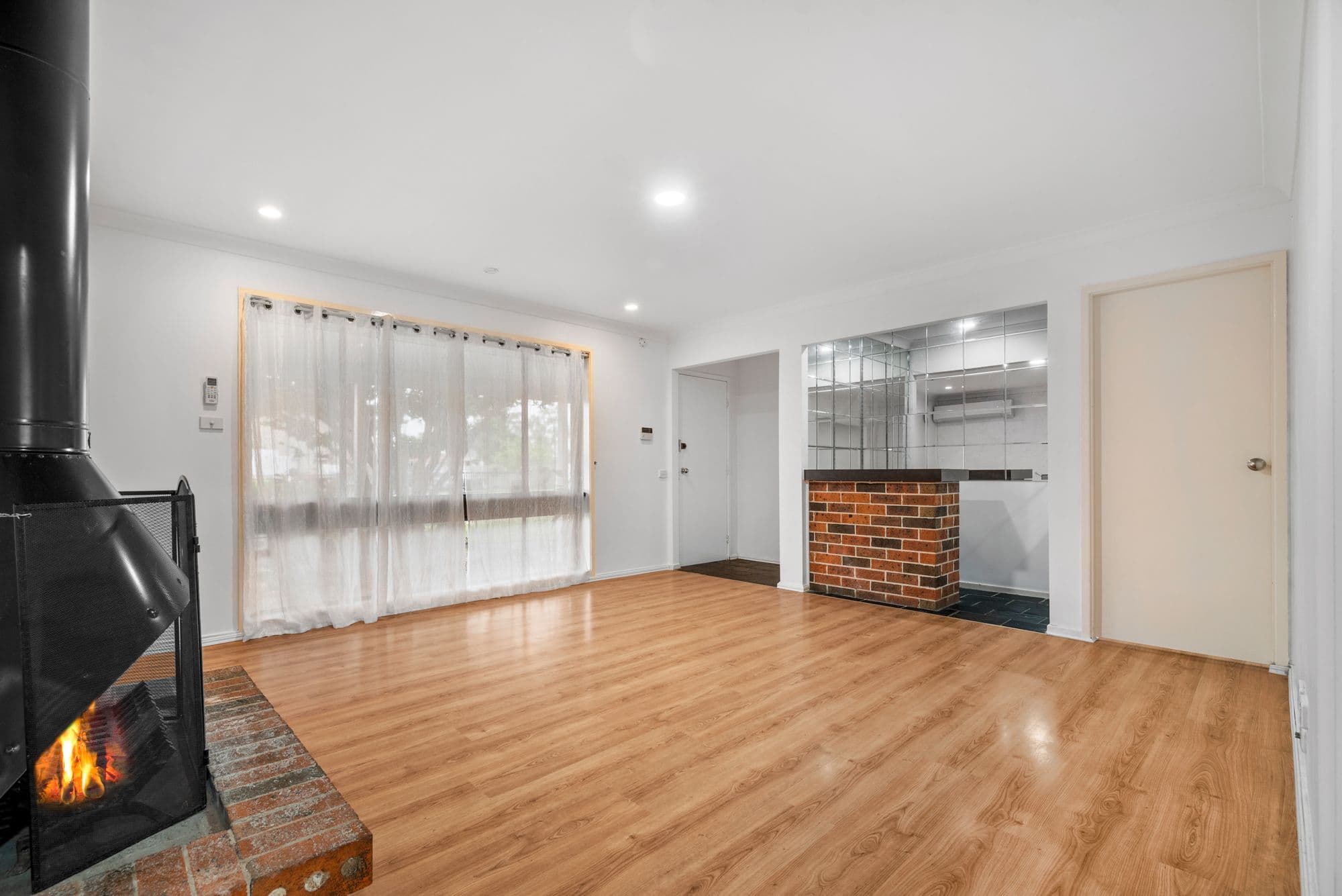 44 Queenscliff Drive, Woodbine NSW 2560, Woodbine - Thumbnail 2