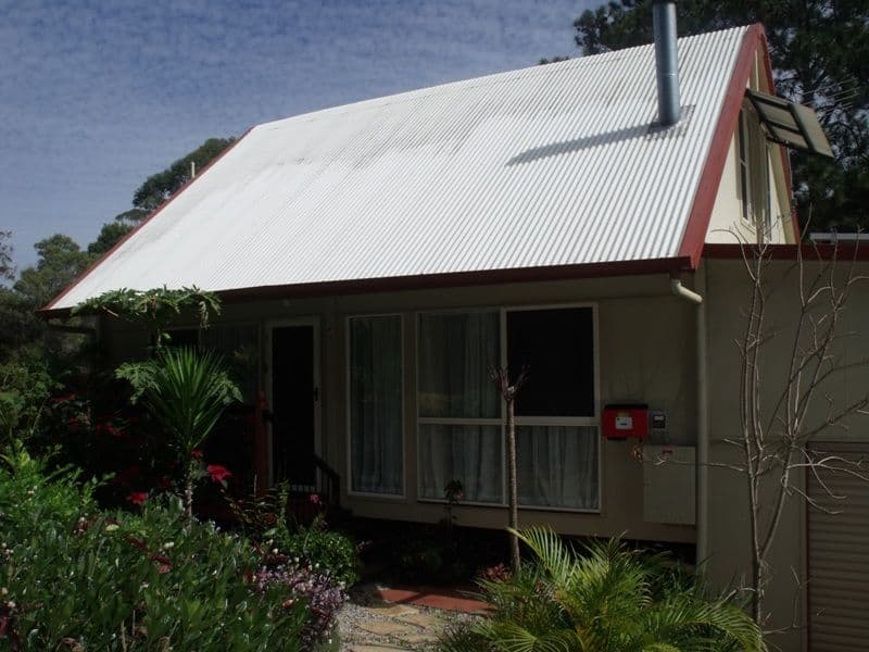 13 Baguette Street, RUSSELL ISLAND QLD 4184, Russell Island - Thumbnail 2