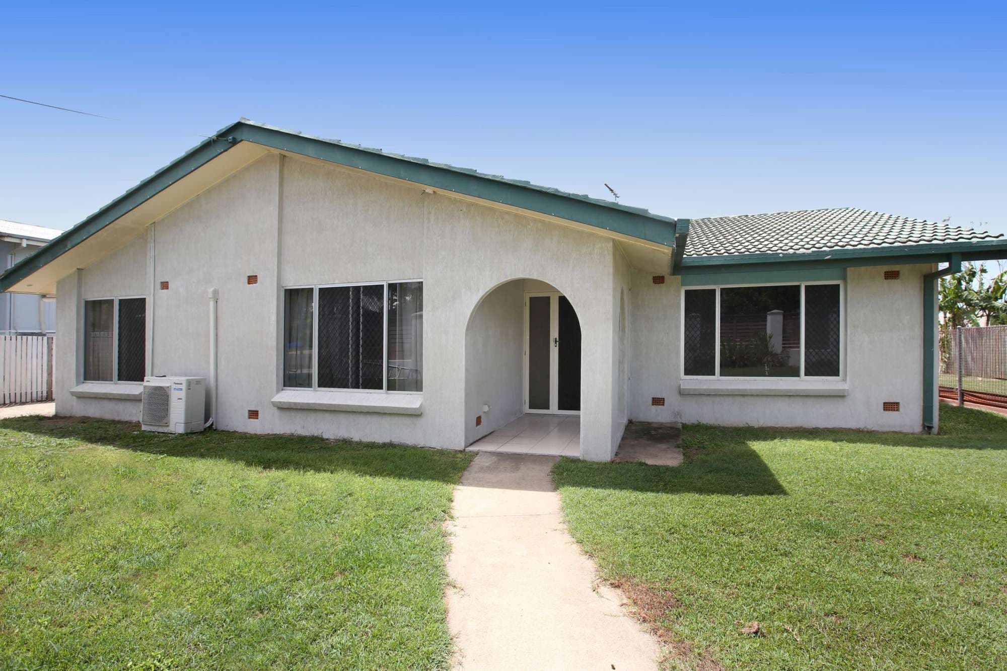 16 Minehane Street, CLUDEN QLD 4811, Cluden - Thumbnail 2