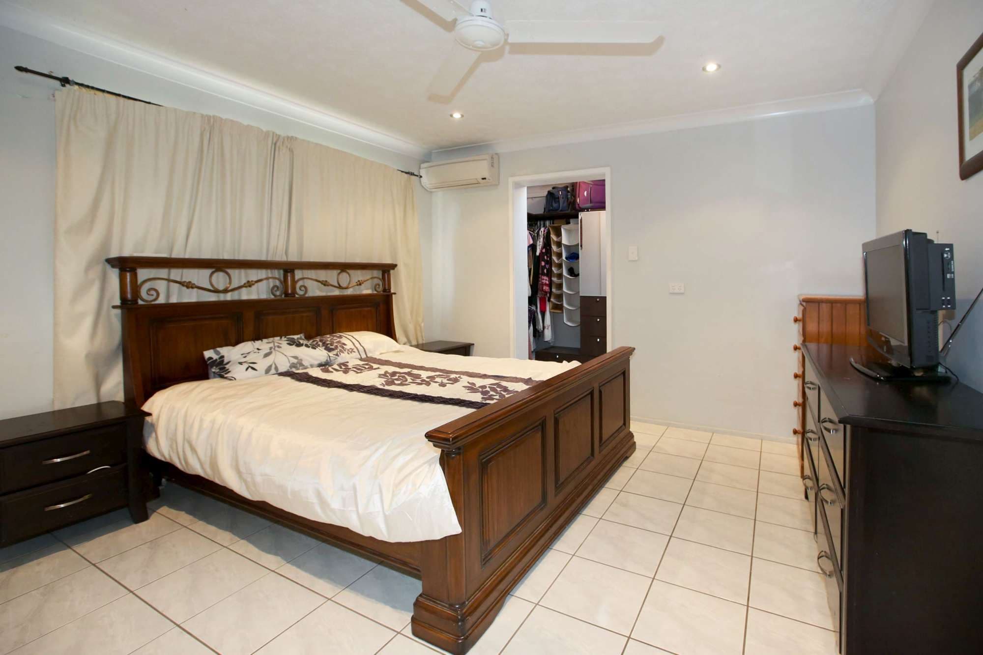 16 Minehane Street, CLUDEN QLD 4811, Cluden - Thumbnail 4