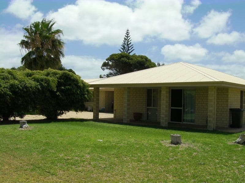 12 Cockram Street, LANCELIN WA 6044, Lancelin - Thumbnail 2