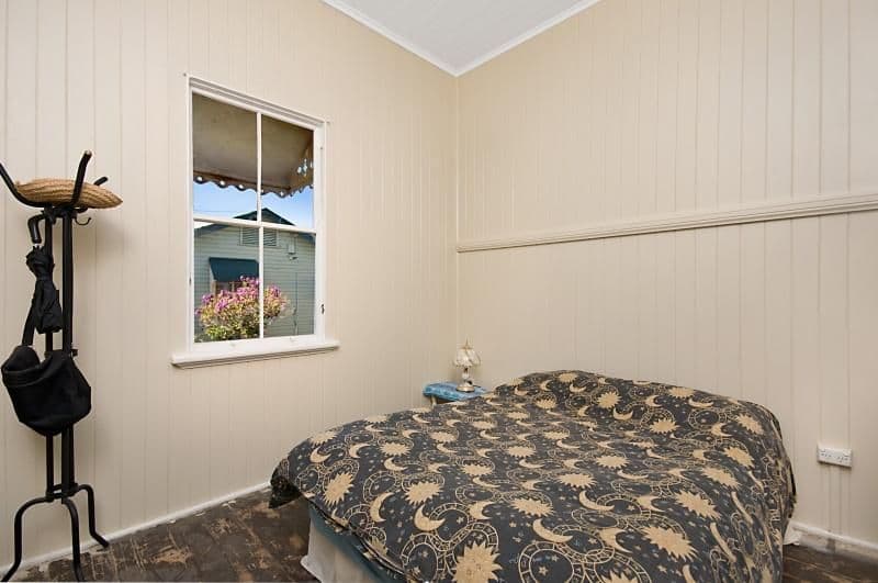 15 Armstrong Road, CANNON HILL QLD 4170, Cannon Hill - Thumbnail 4