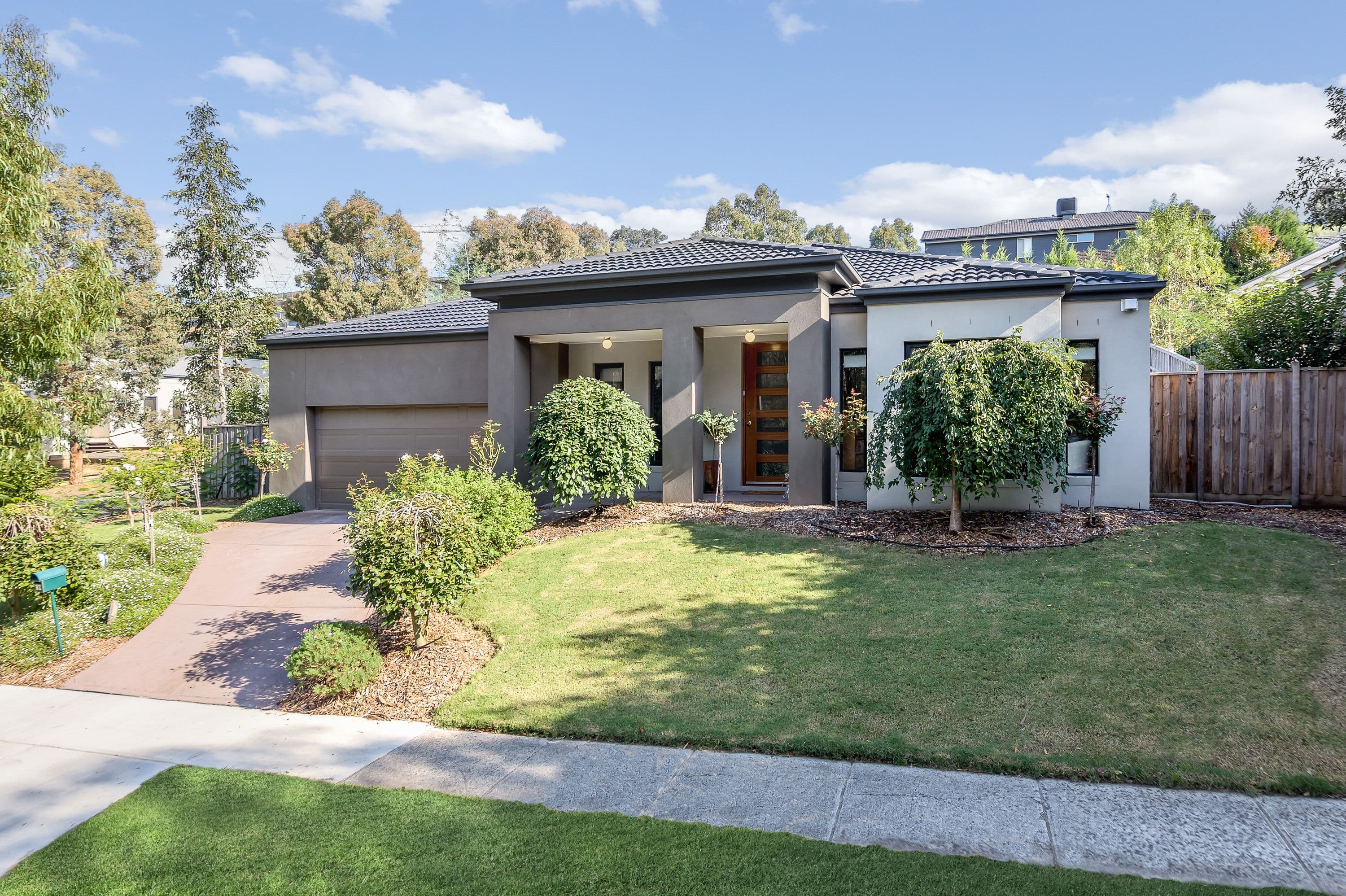 19 Brownlow Drive, Diamond Creek VIC 3089, Diamond Creek - Thumbnail 2