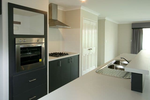 256 Adelaide Street, HIGH WYCOMBE WA 6057, High Wycombe - Thumbnail 2