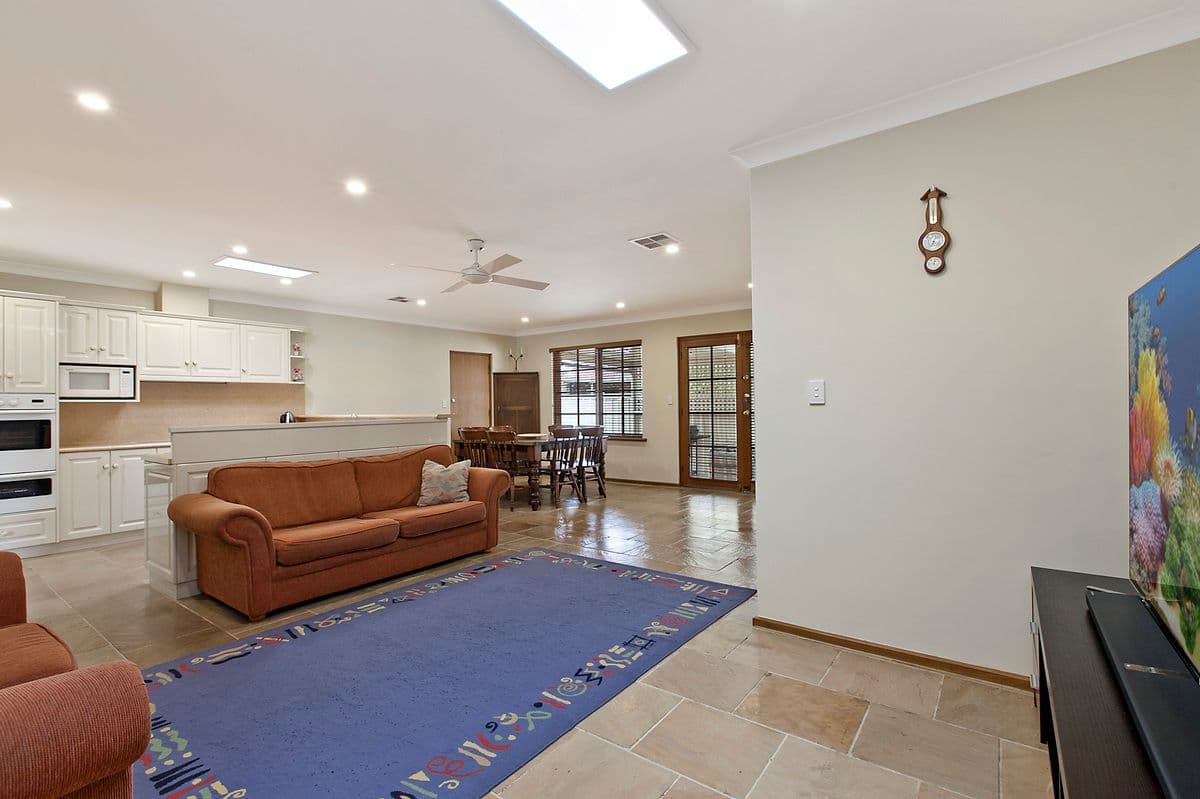 40 Browning Avenue, FULHAM GARDENS SA 5024, Fulham Gardens - Thumbnail 7
