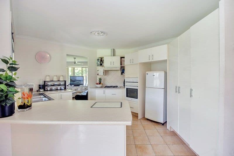 58 Cootharaba Drive, Helensvale QLD 4212, Helensvale - Thumbnail 4