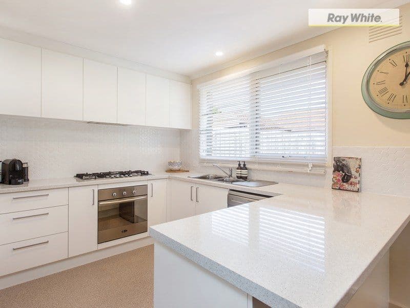 11 Branson Street, Rosebud VIC 3939, Rosebud - Thumbnail 2
