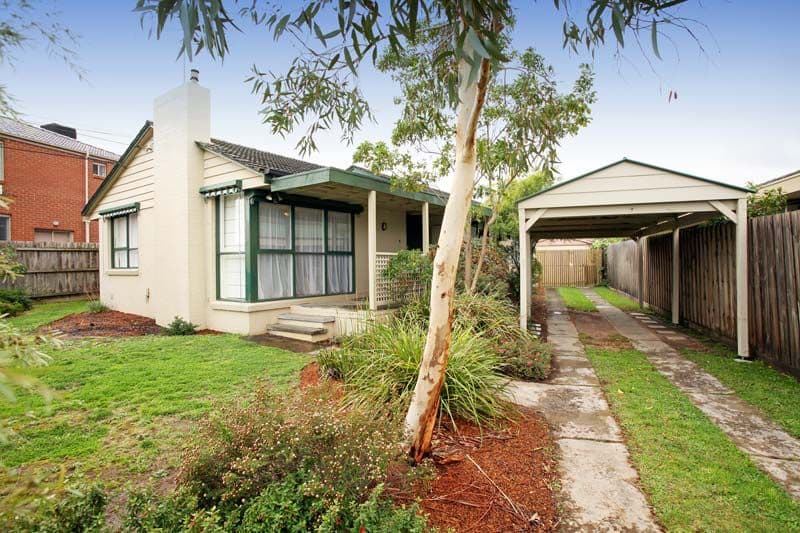 51  Diosma Drive, GLEN WAVERLEY VIC 3150, Glen Waverley - Image 1