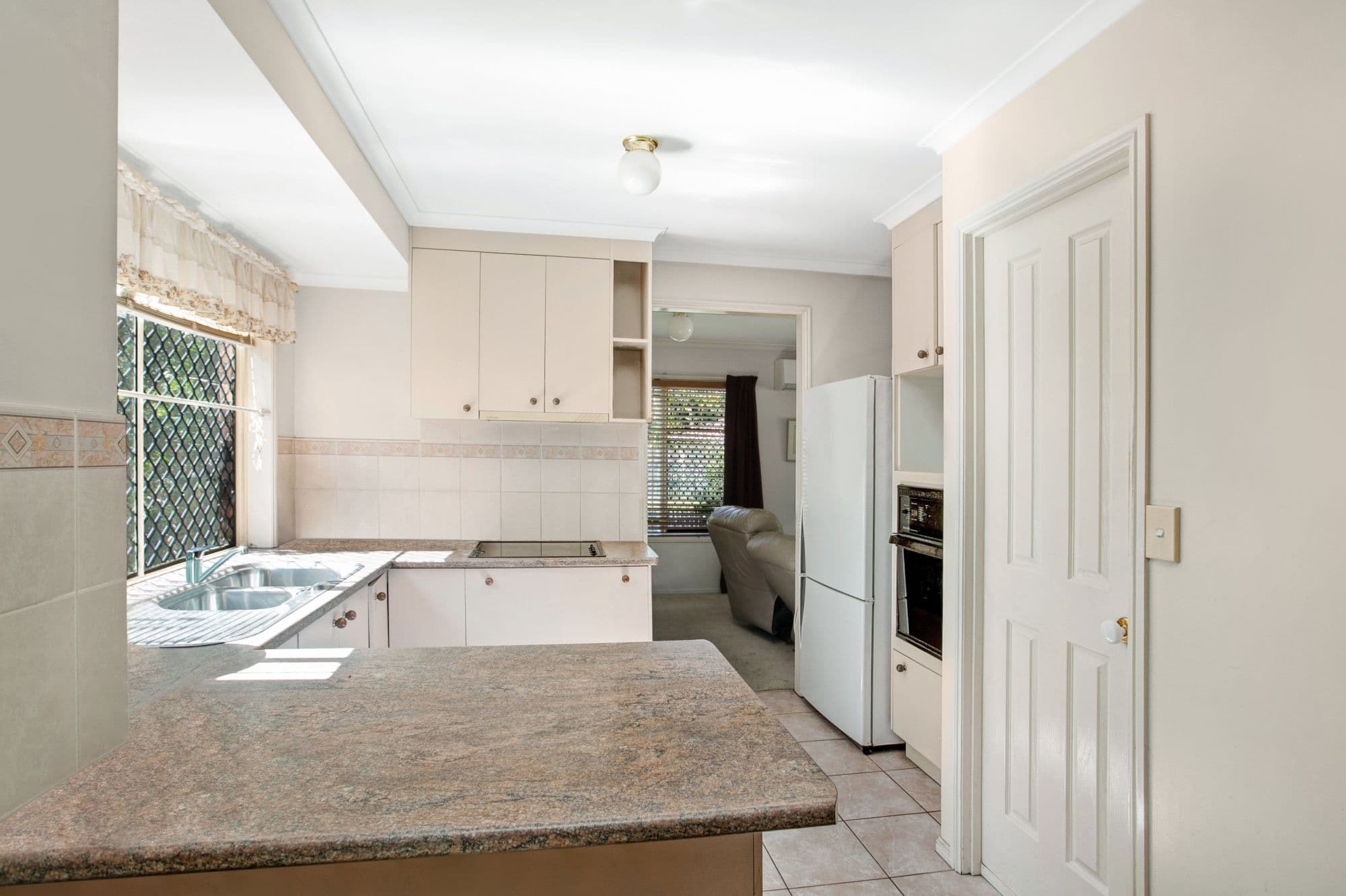 1 Anamaran Place, Bellmere QLD 4510, Bellmere - Thumbnail 2