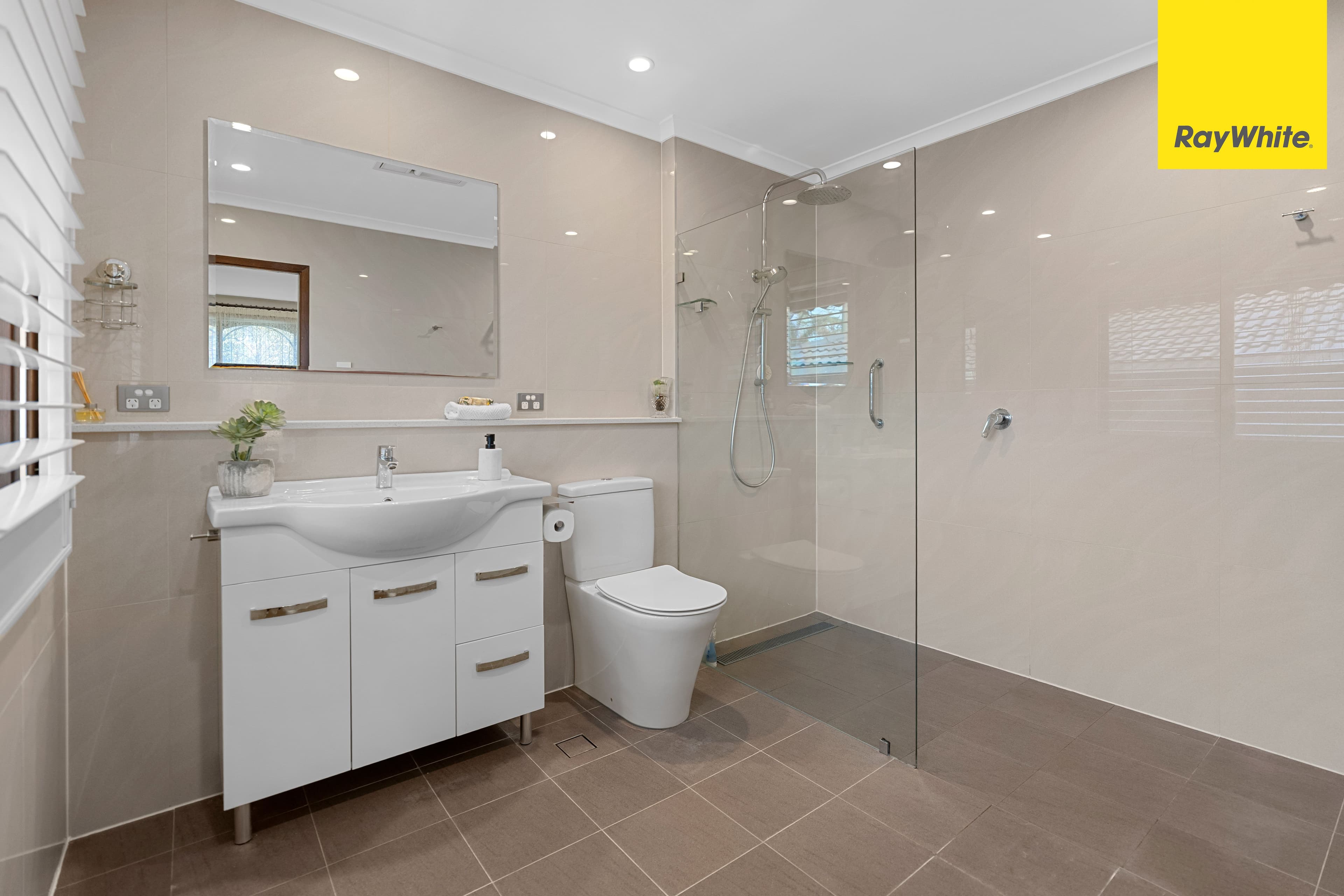 13 Davidson Avenue, North Rocks NSW 2151, North Rocks - Thumbnail 7