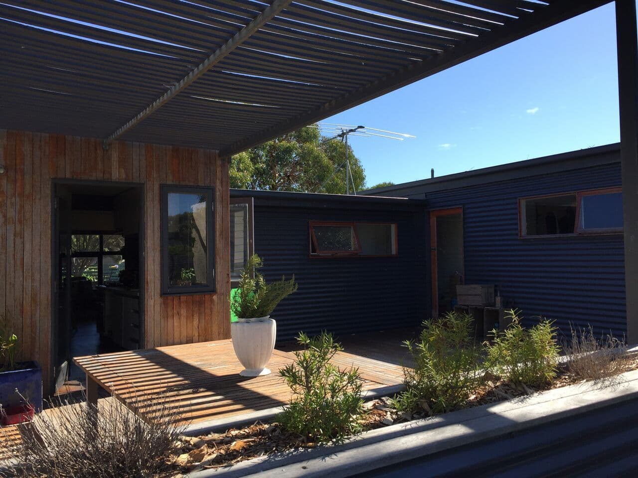 17 Broadwater Avenue, Cape Woolamai VIC 3925, Cape Woolamai - Image 1