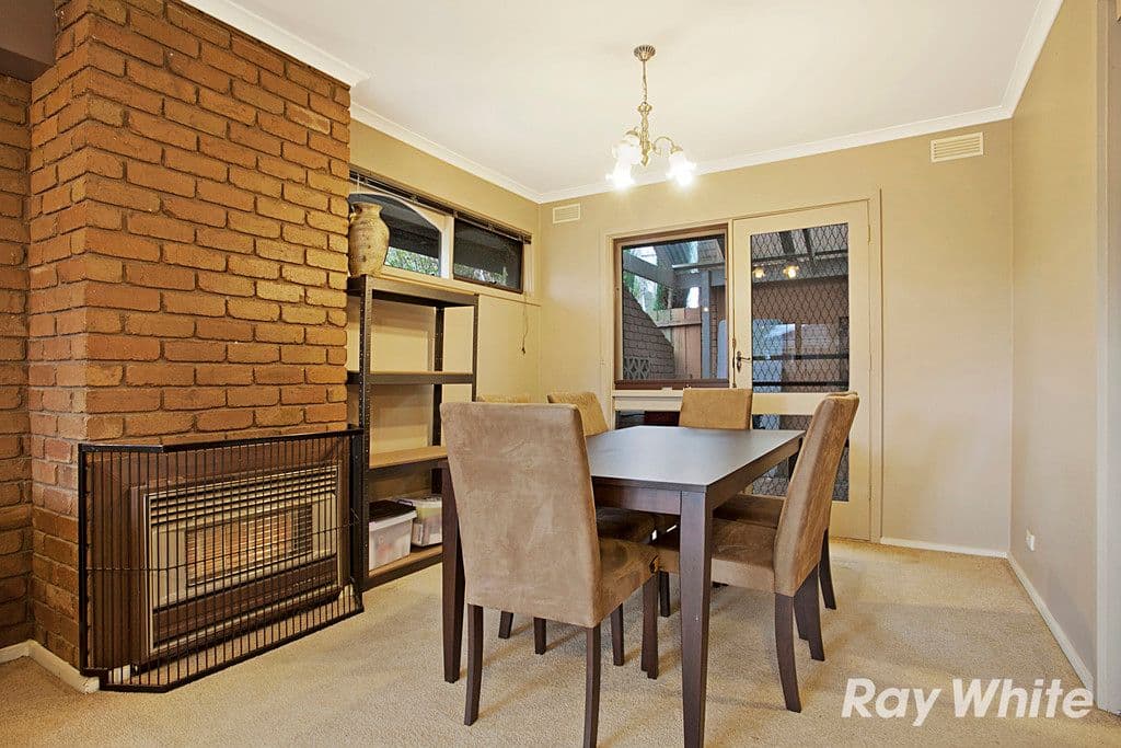 70 Grayson Drive, Scoresby VIC 3179, Scoresby - Thumbnail 3