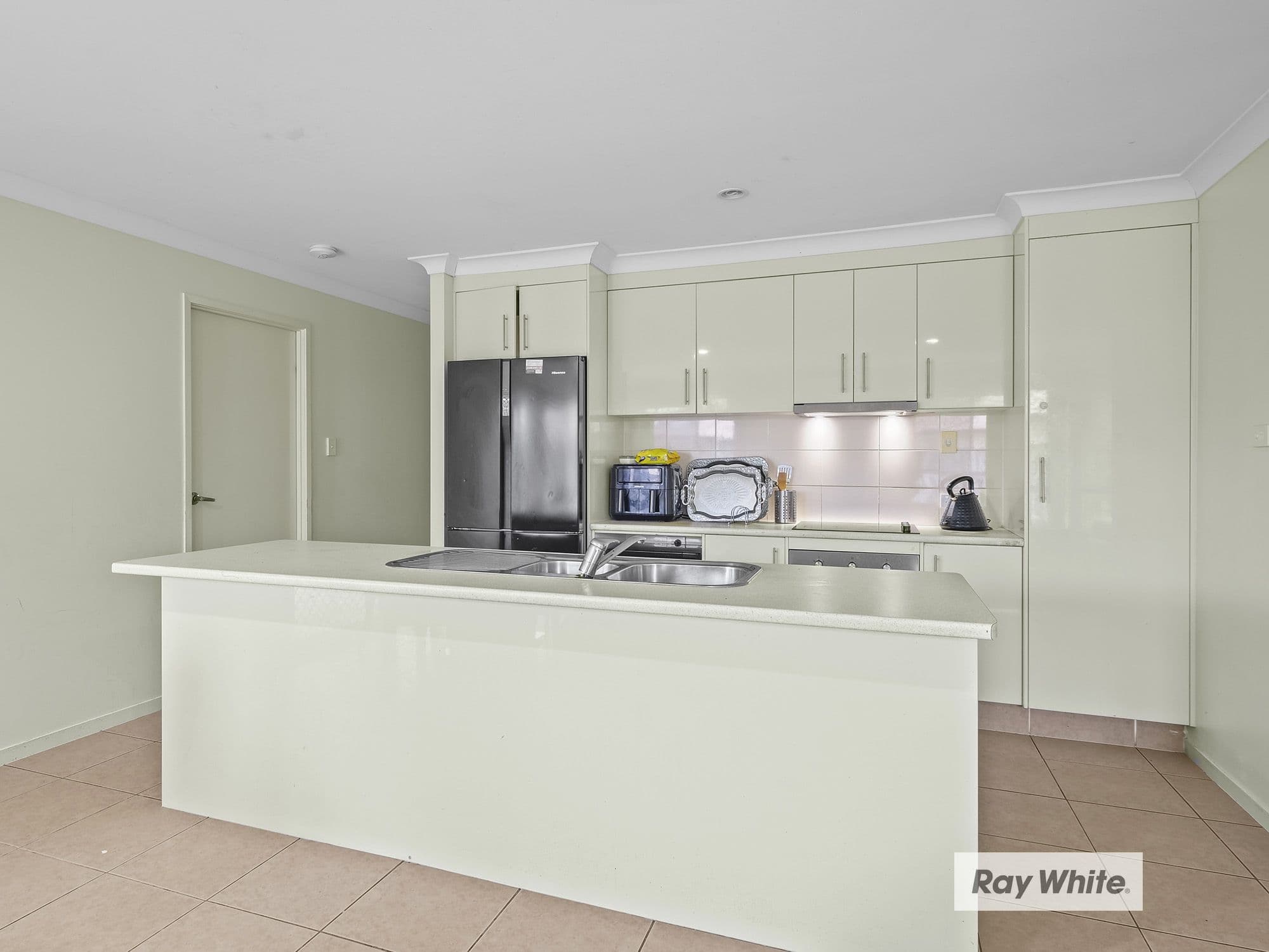 17 Marshall Street, Redbank Plains QLD 4301, Redbank Plains - Thumbnail 5
