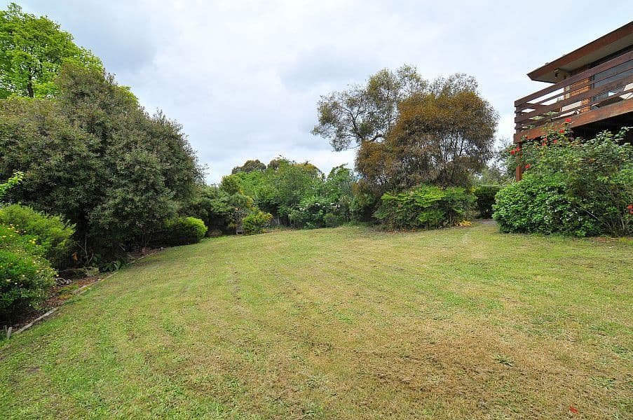 2 Bagleys Lane, VERMONT VIC 3133, Vermont - Thumbnail 2