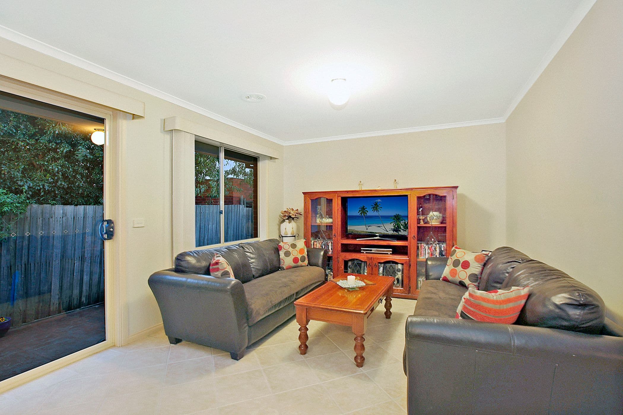 18 Elinda Place, RESERVOIR VIC 3073, Reservoir - Thumbnail 3