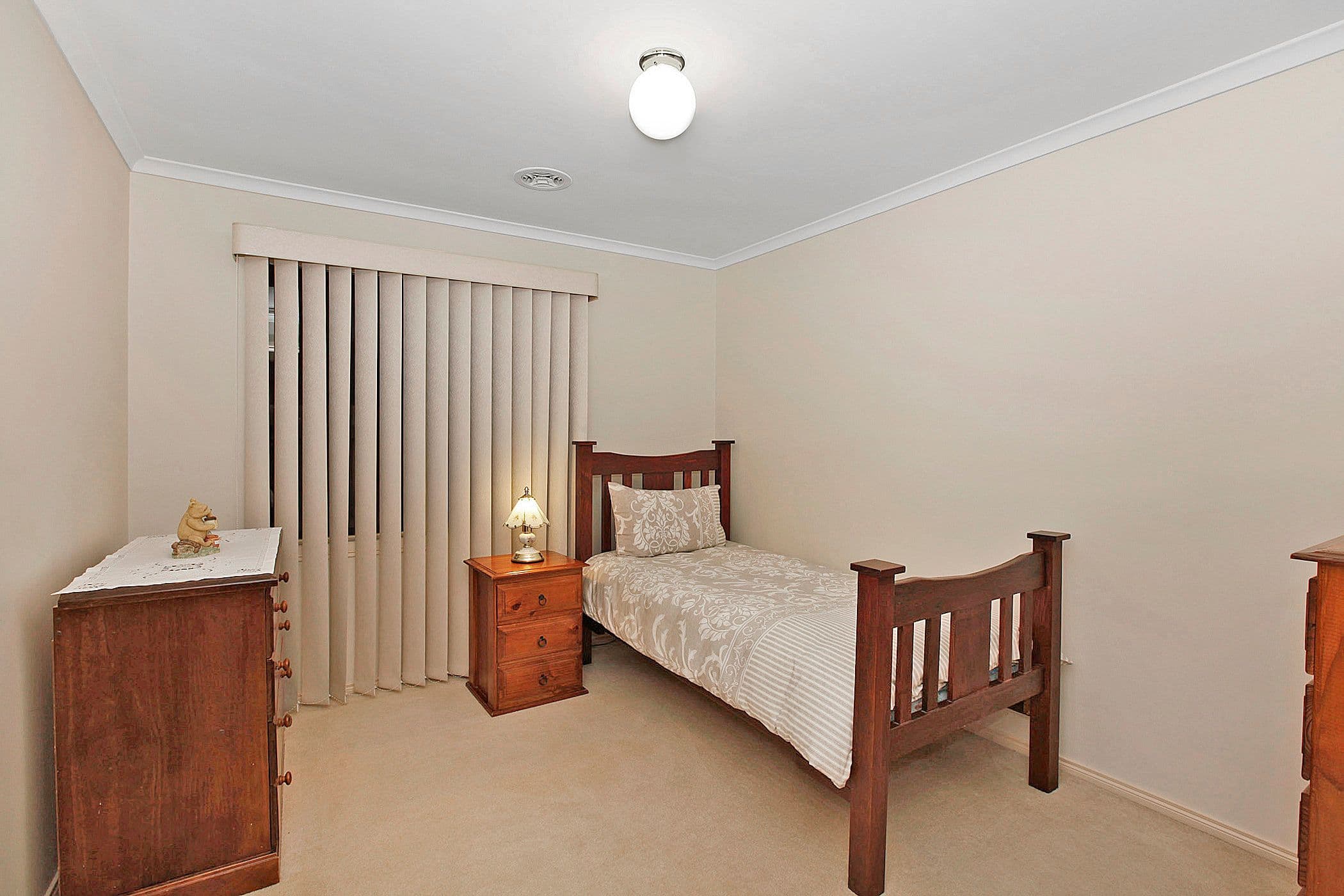 18 Elinda Place, RESERVOIR VIC 3073, Reservoir - Thumbnail 6