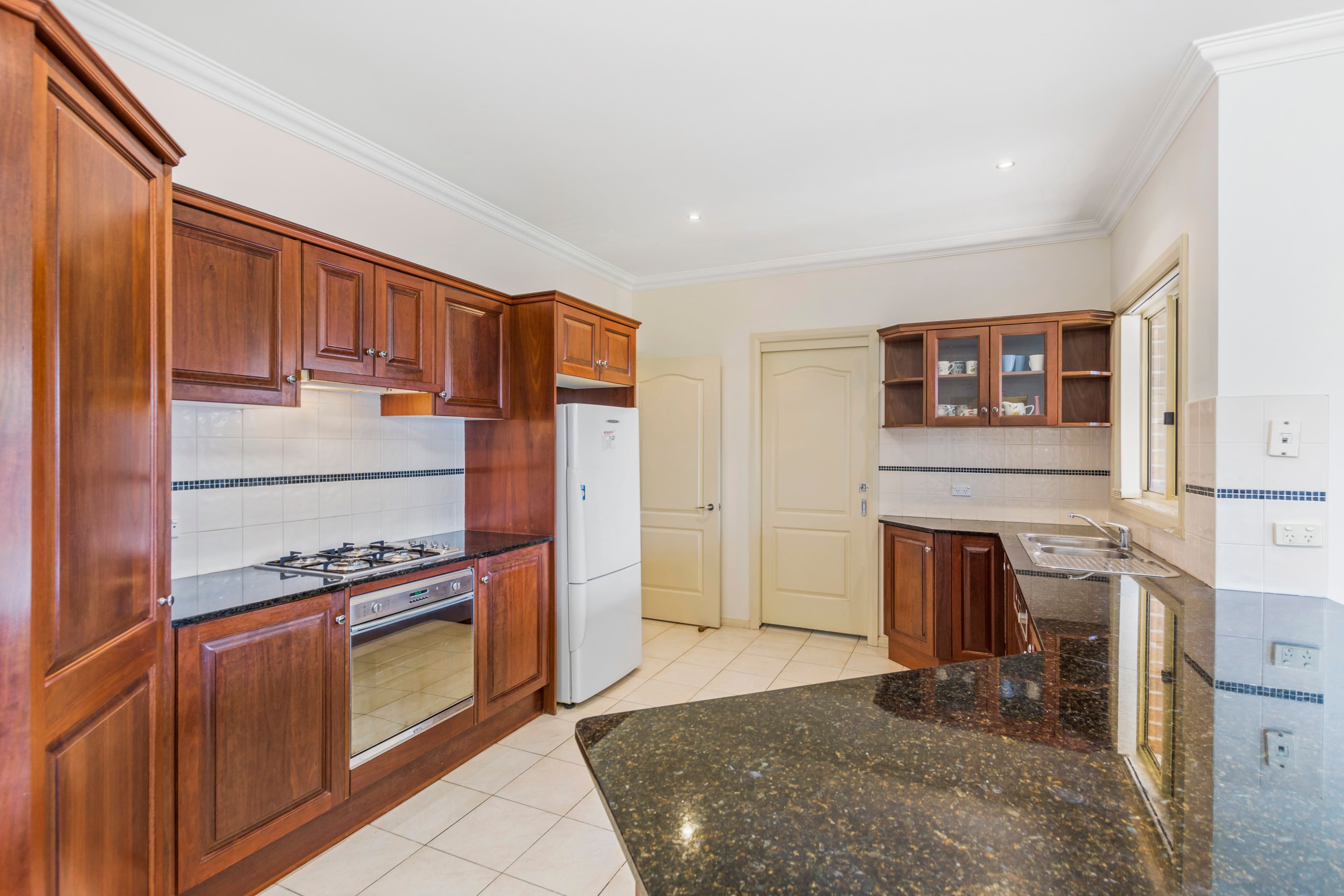 43 Red Ash Drive, Woonona NSW 2517, Woonona - Thumbnail 2