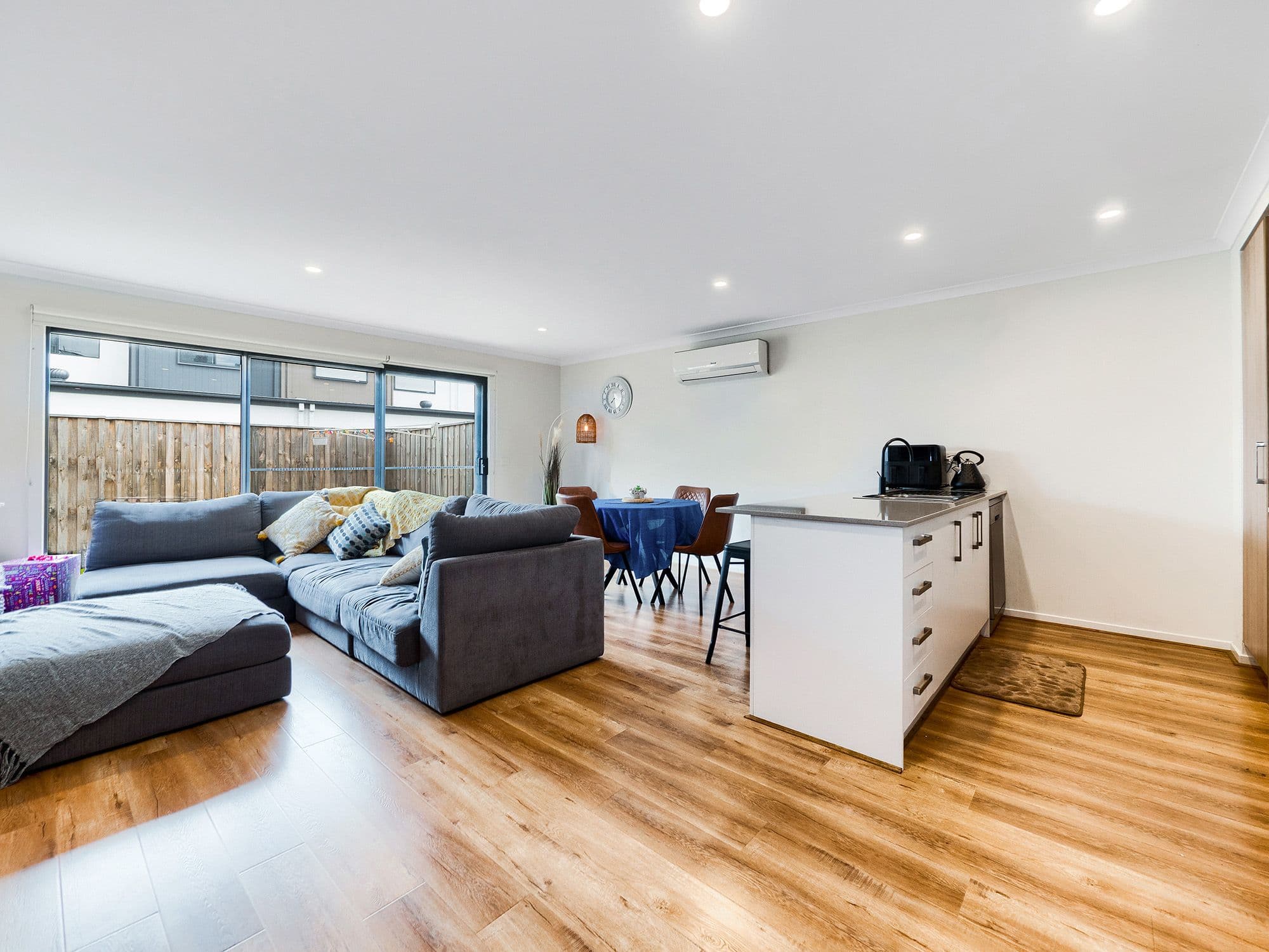 16 Hebrides Close, Cranbourne West VIC 3977, Cranbourne West - Image 1
