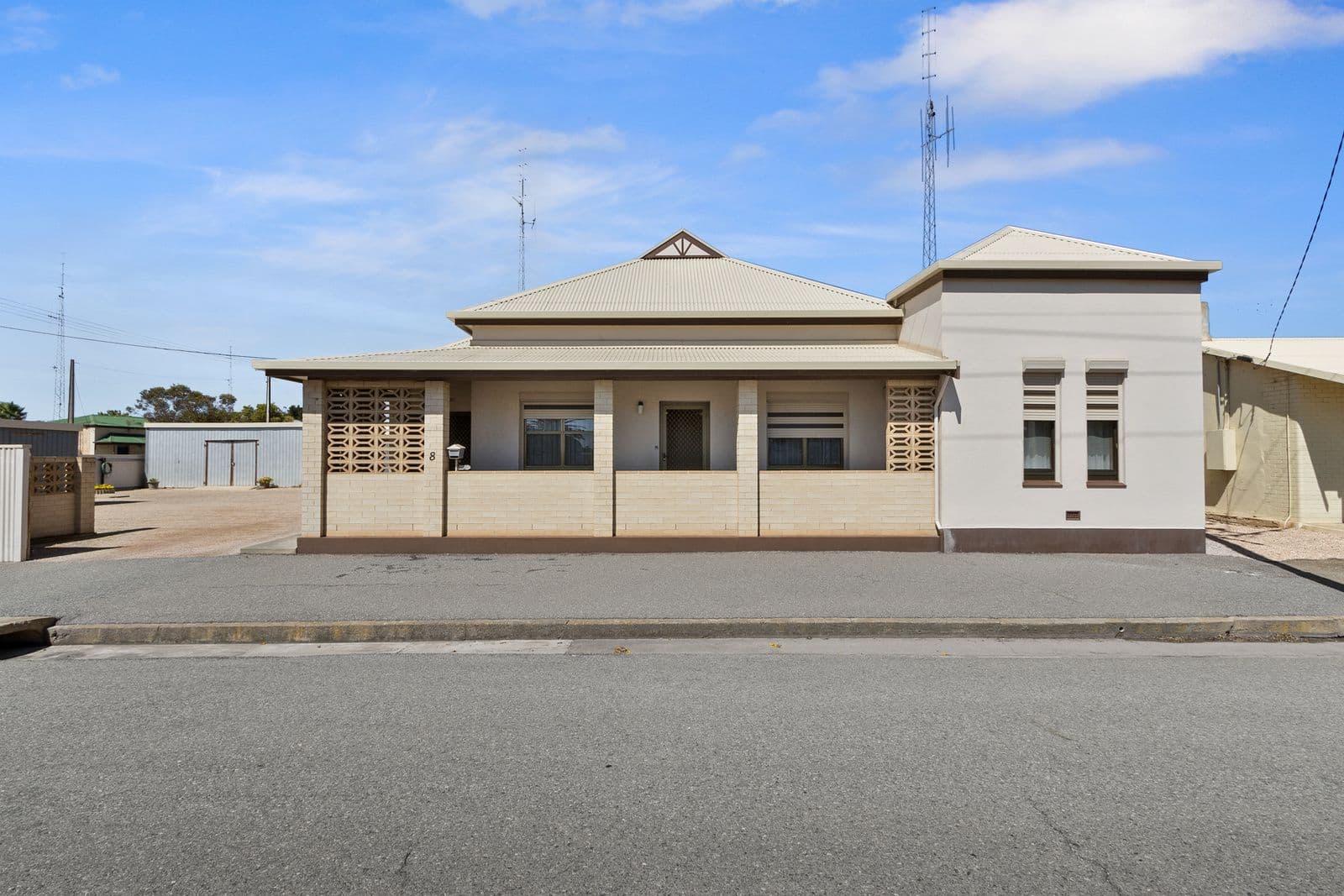 8 Hughes Street, Wallaroo SA 5556, Wallaroo - Thumbnail 3