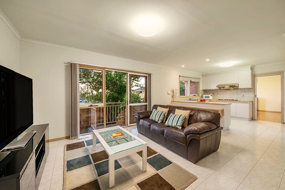 19 Churchill Street, DONCASTER EAST VIC 3109, Doncaster East - Thumbnail 3