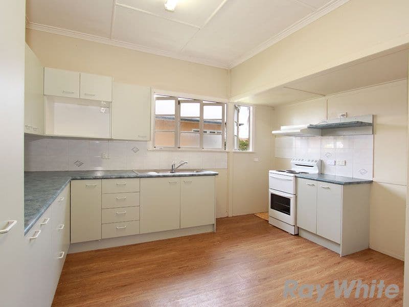 16 Willowie Street, STAFFORD QLD 4053, Stafford - Thumbnail 2
