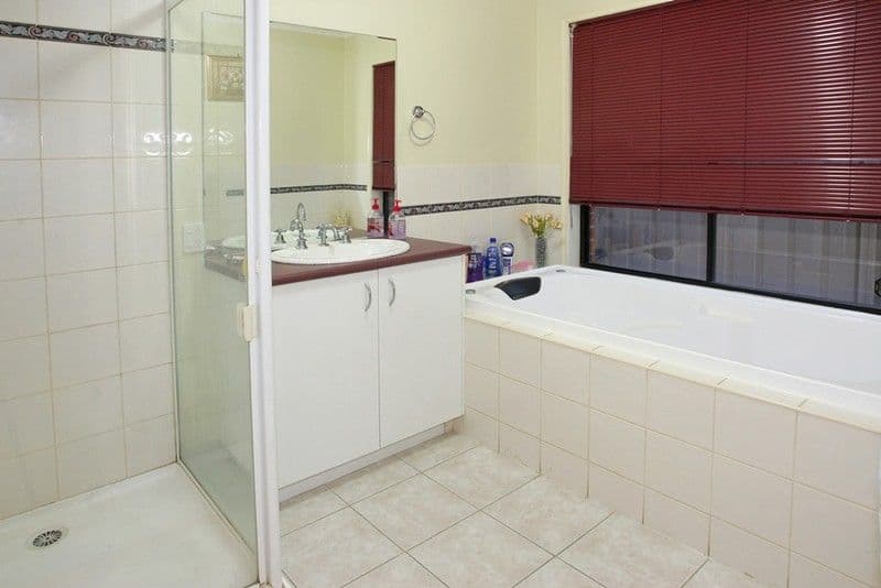85 Willowgreen Way, POINT COOK VIC 3030, Point Cook - Thumbnail 6