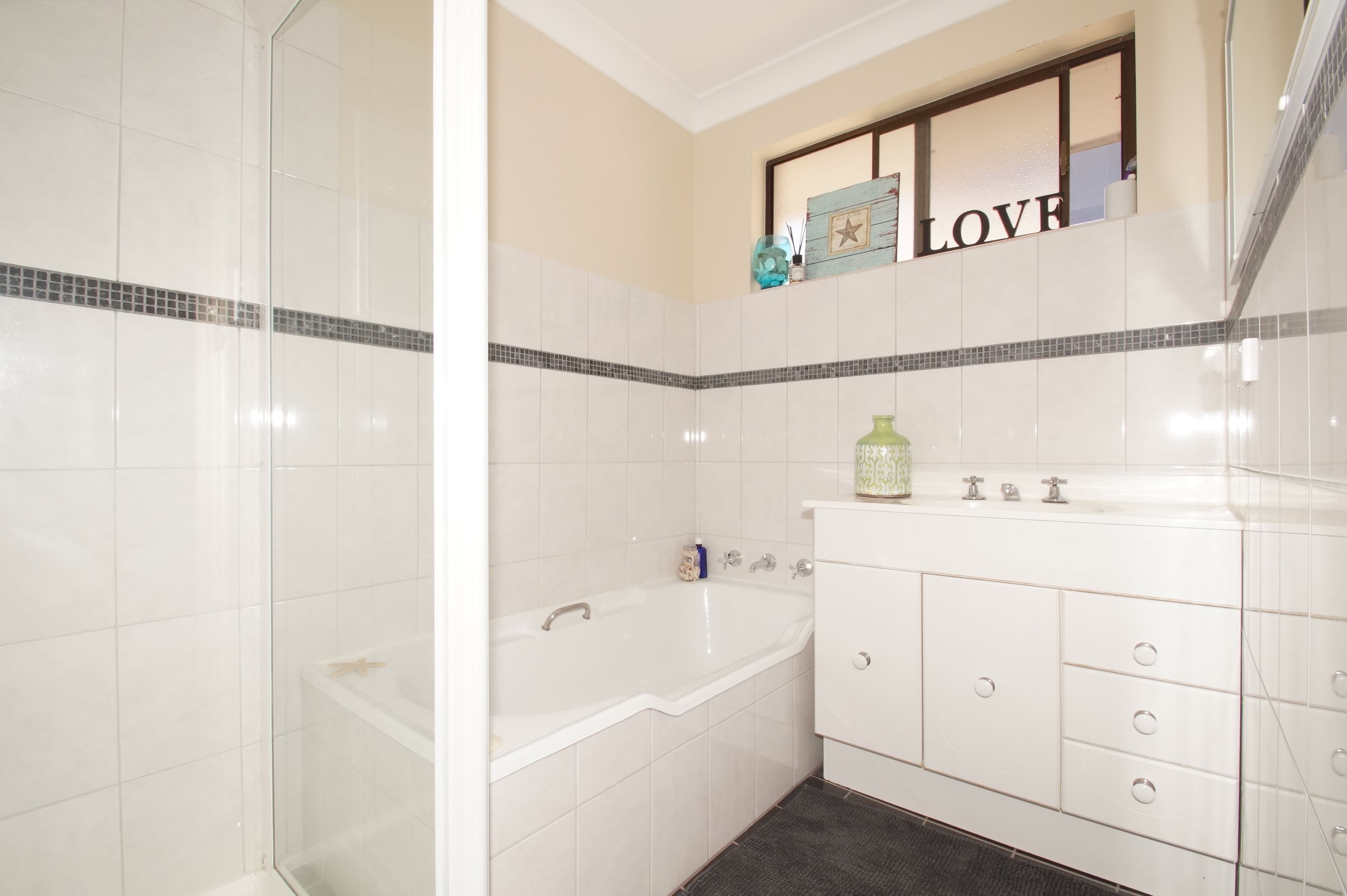 6 Yallambee Avenue, Armidale - Thumbnail 5