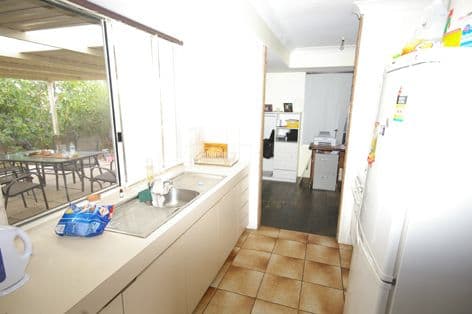 2 Finke Court, MIRRABOOKA WA 6061, Mirrabooka - Thumbnail 4