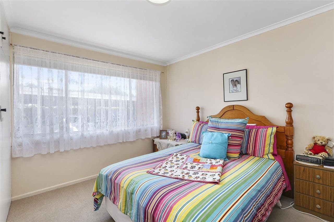 1 Ferndale Parade, Highton VIC 3216, Highton - Thumbnail 5