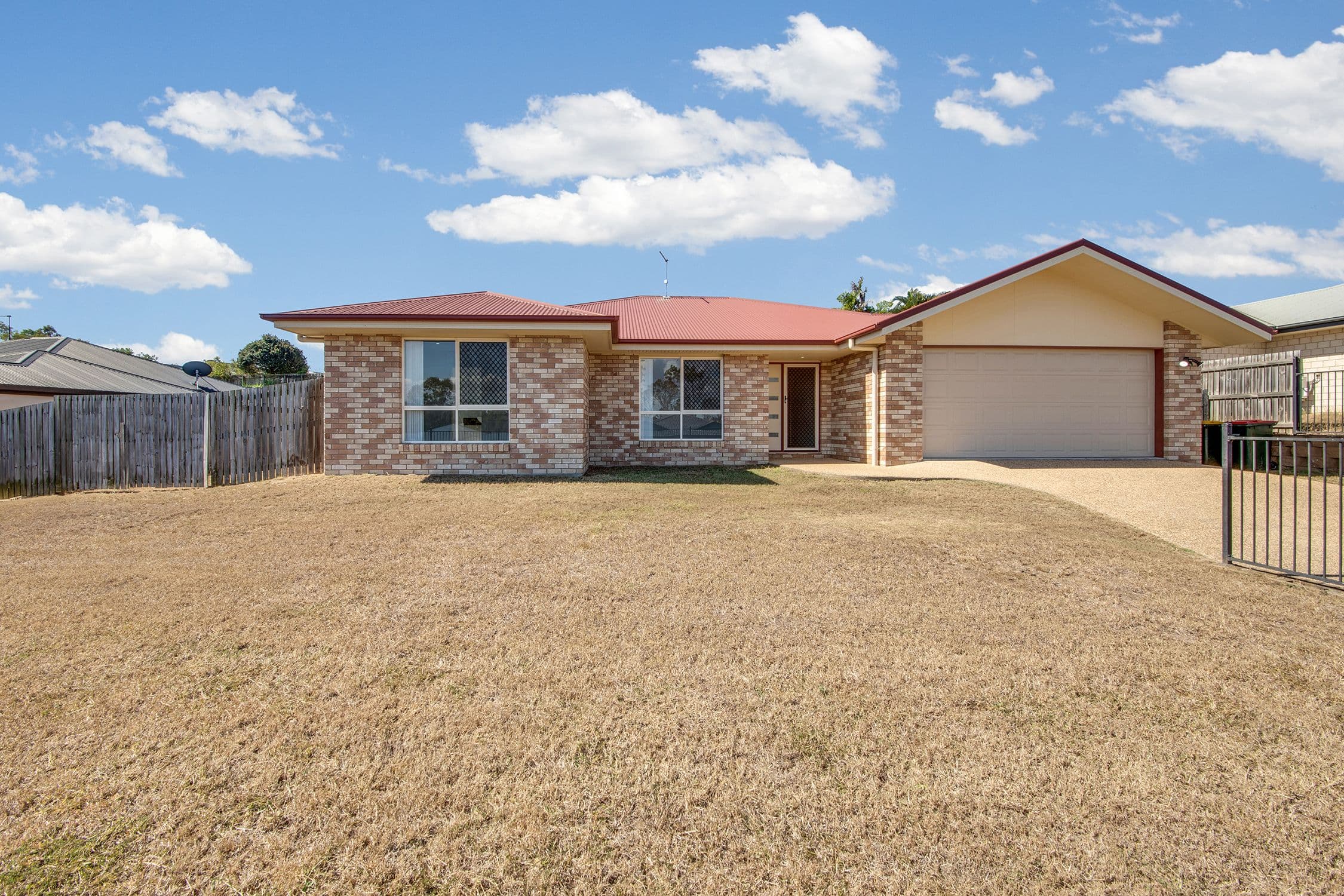 7 Dartmouth Close, Clinton QLD 4680, Clinton - Thumbnail 3
