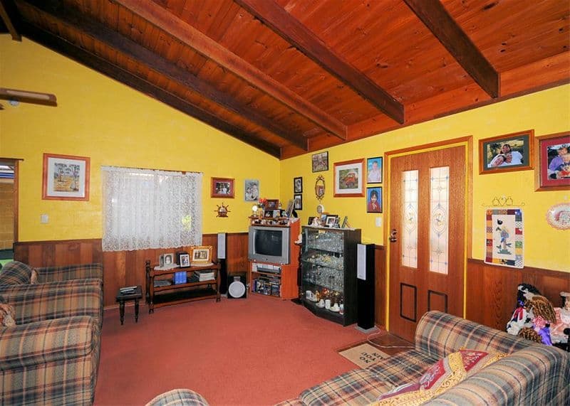 62 Limpus Street, URANGAN QLD 4655, Urangan - Thumbnail 6