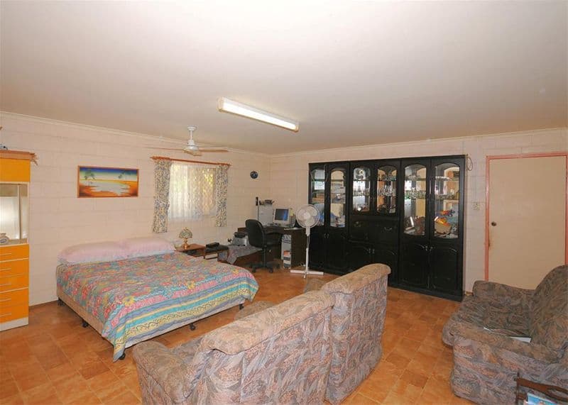 62 Limpus Street, URANGAN QLD 4655, Urangan - Thumbnail 7