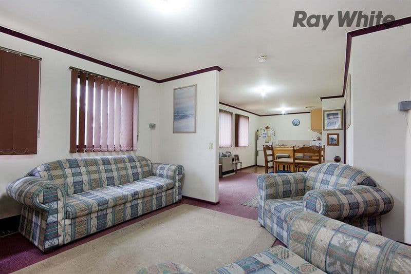 30 Ascot Street, ALTONA MEADOWS VIC 3028, Altona Meadows - Thumbnail 2