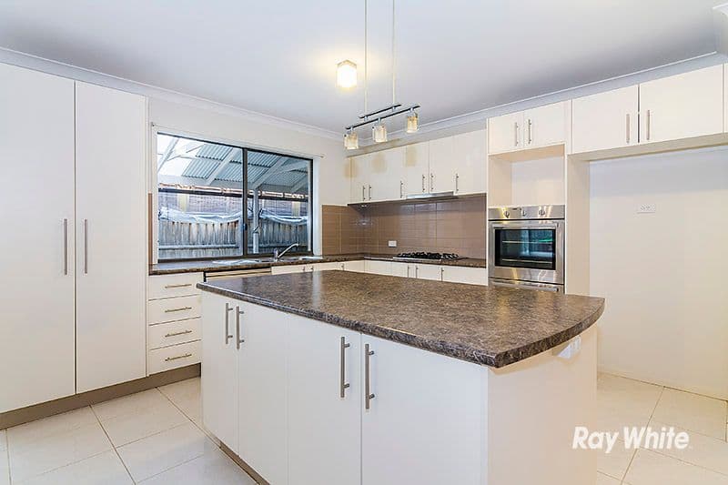 15 Desert Rose Court, Cranbourne VIC 3977, Cranbourne - Thumbnail 5