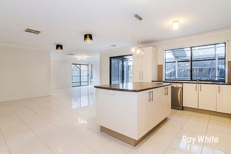 15 Desert Rose Court, Cranbourne VIC 3977, Cranbourne - Thumbnail 6