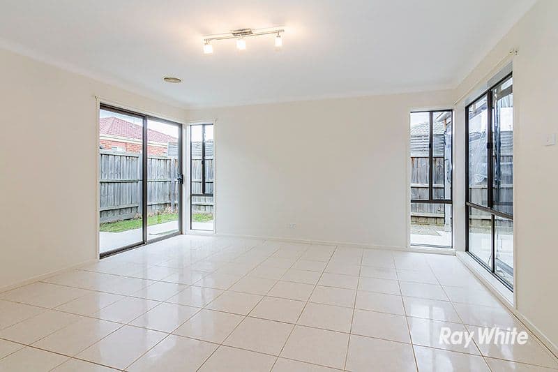15 Desert Rose Court, Cranbourne VIC 3977, Cranbourne - Thumbnail 8